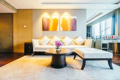 living-room-jinterors-chennai-5